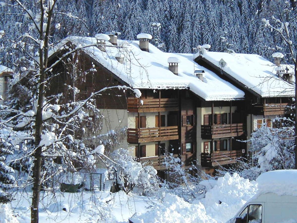 Apartamento Edo Campitello di Fassa Exterior foto