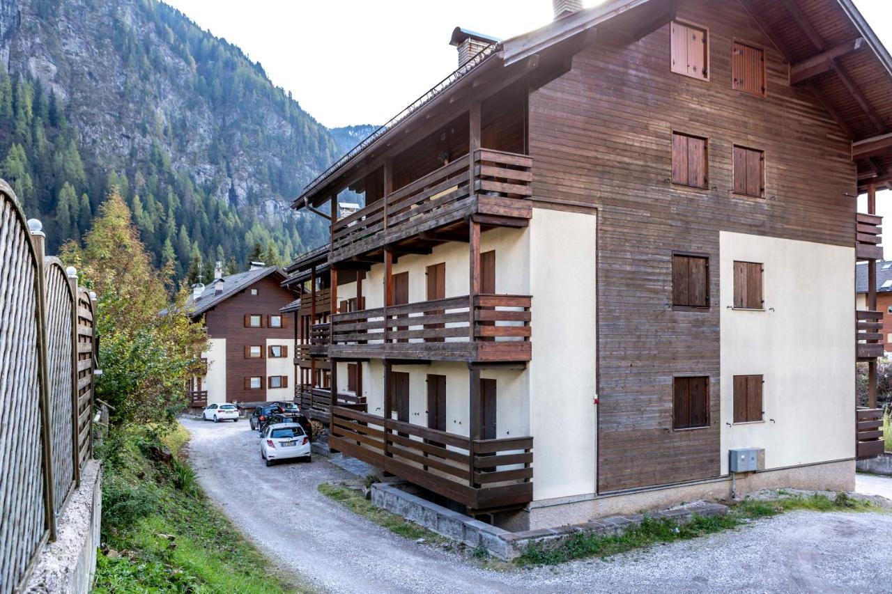 Apartamento Edo Campitello di Fassa Exterior foto